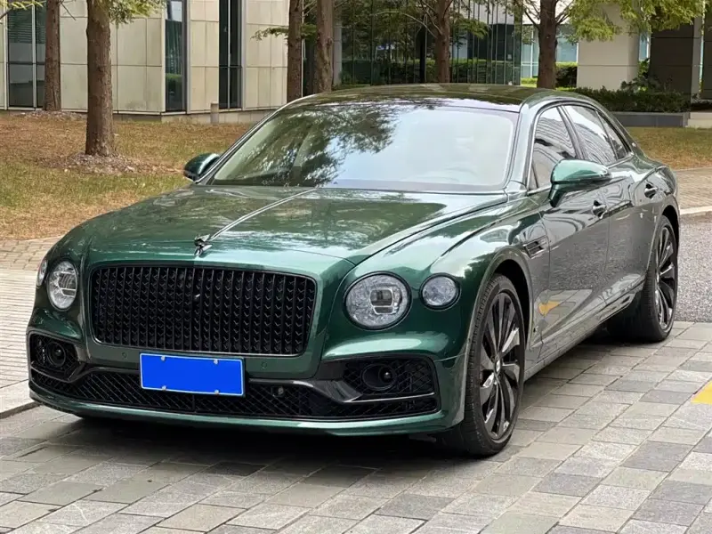 Bentley Flying Spur, 2022