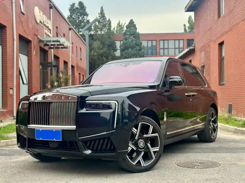 Rolls-Royce Cullinan, 2019