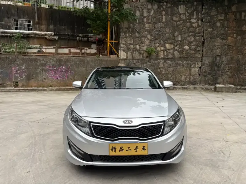 Kia K5, 2012