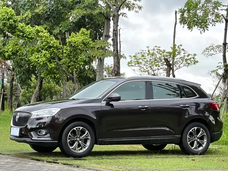 Borgward BX7, 2019