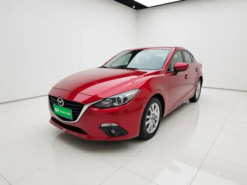 Mazda 3 Axela, 2015