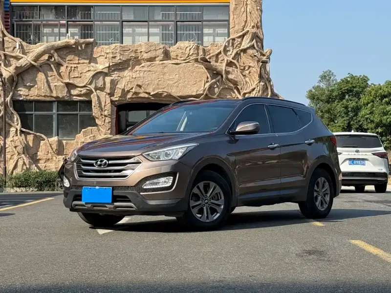 Hyundai Santa Fe, 2016