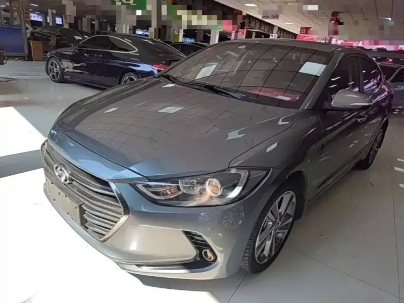 Hyundai Elantra, 2019