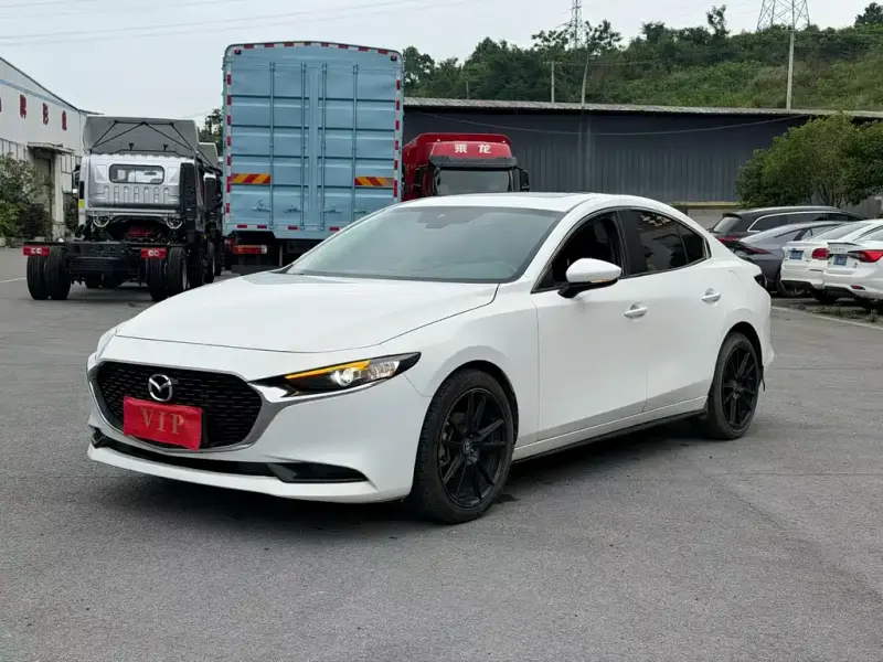 Mazda 3 Axela, 2020