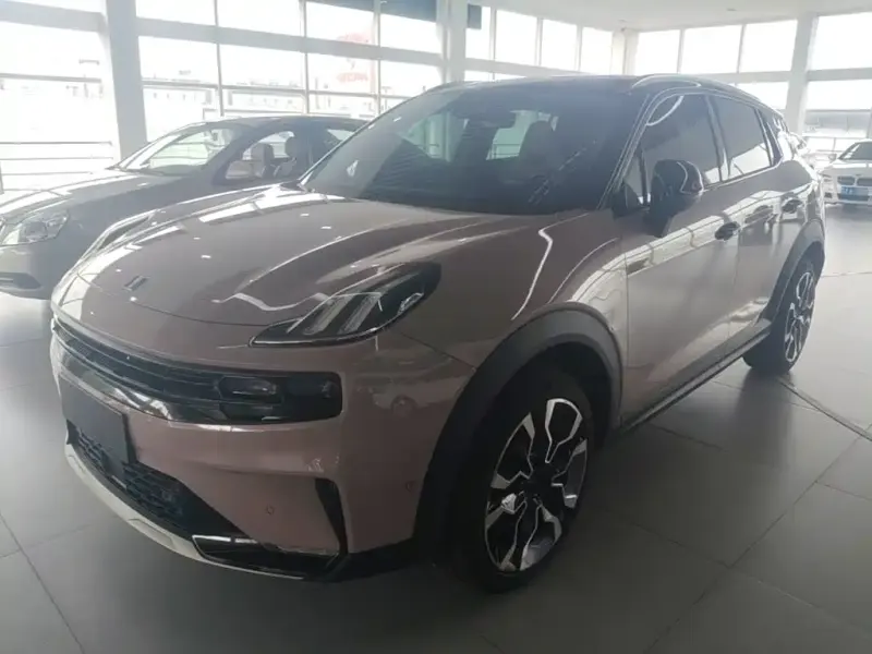Lynk & Co 06, 2022