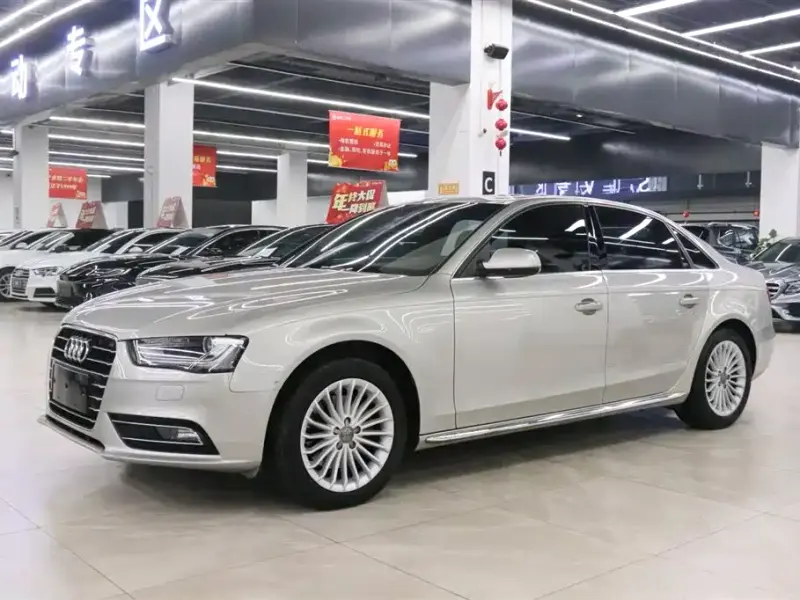 Audi A4L, 2016