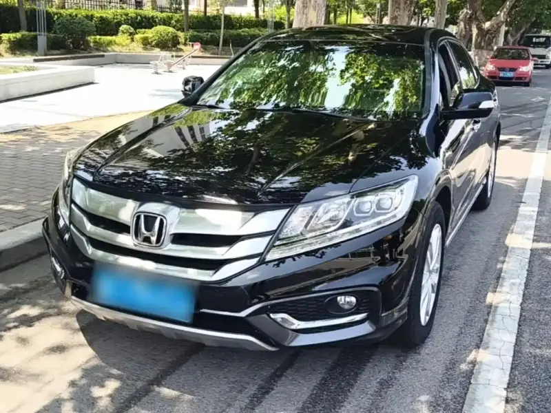 Honda Crosstour, 2016