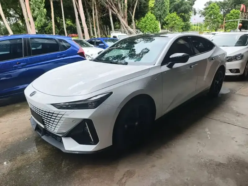 Changan UNI-V, 2023