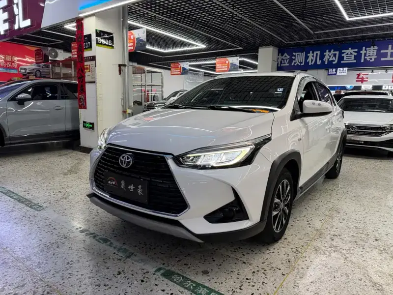 Toyota Yaris L, 2022