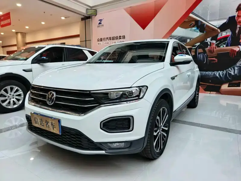 Volkswagen T-Roc, 2021