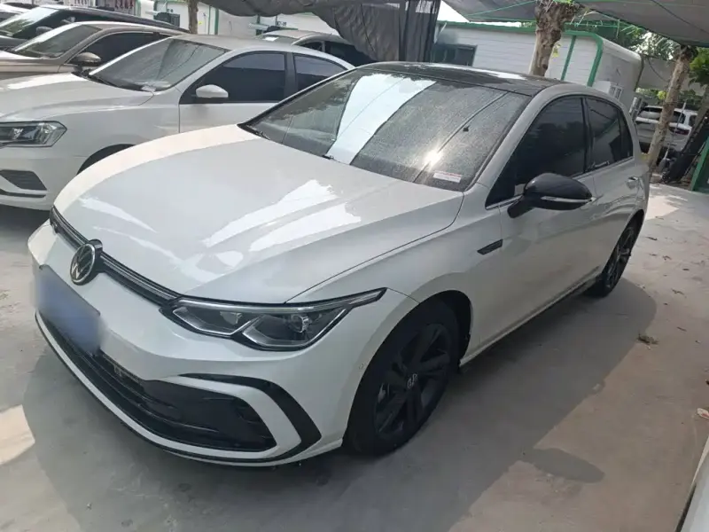 Volkswagen Golf, 2021