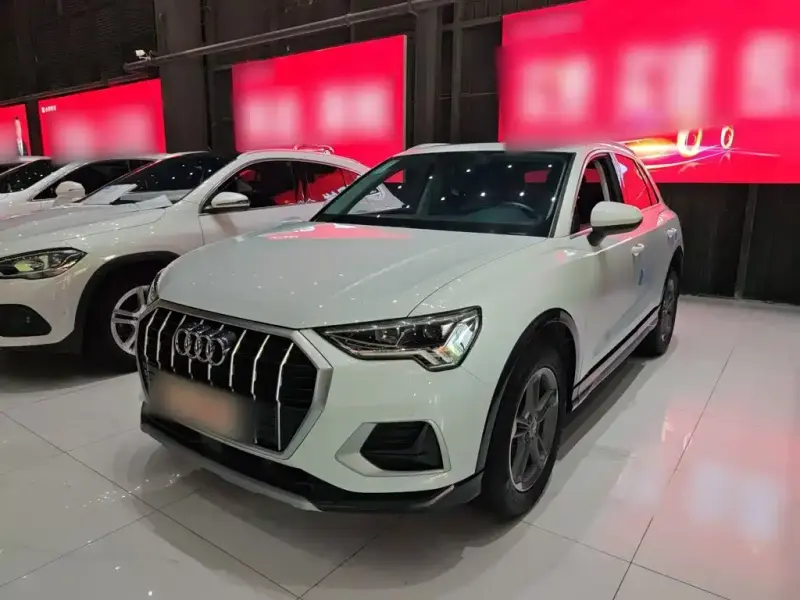 Audi Q3, 2021