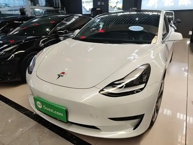 Tesla Model 3, 2020