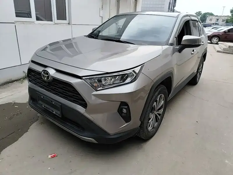 Toyota RAV4, 2024