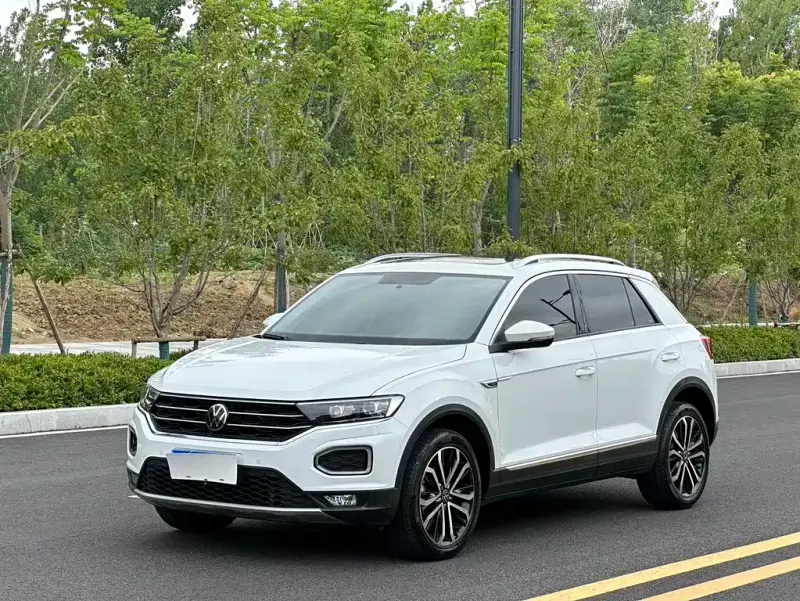 Volkswagen T-Roc, 2023