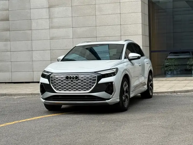 Audi Q4 e-tron, 2023