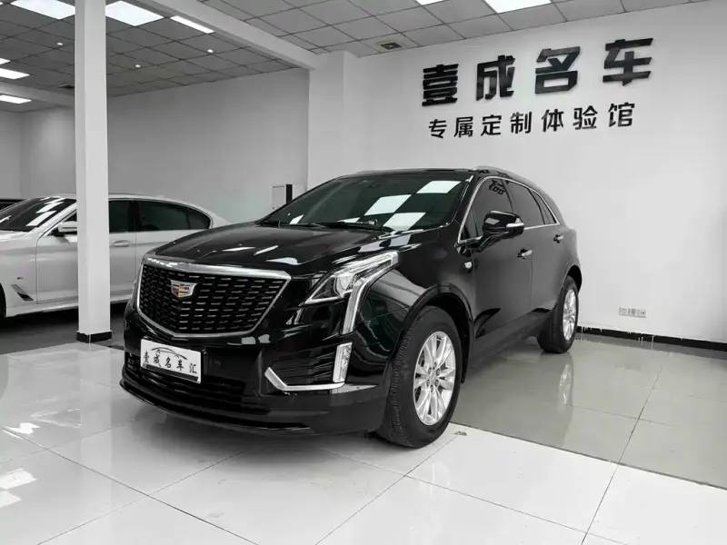 Cadillac XT5, 2022