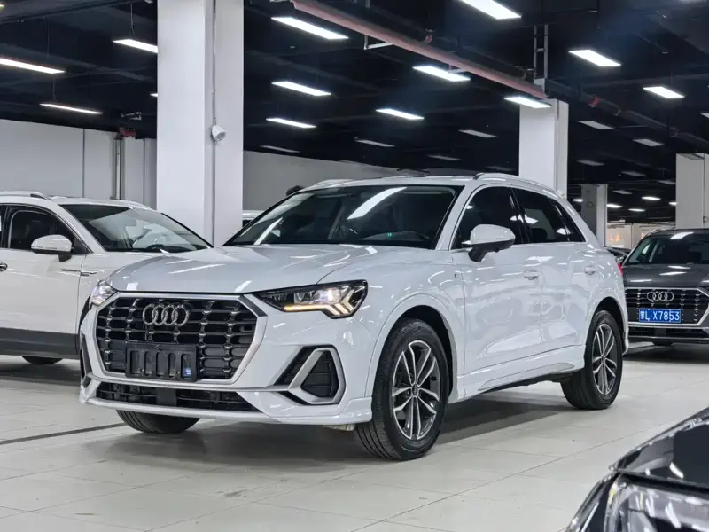 Audi Q3, 2023