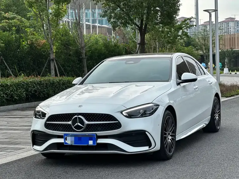 Mercedes-Benz C-Class, 2022
