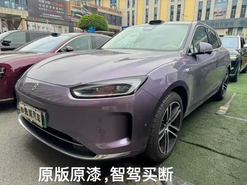 AITO M5, 2025