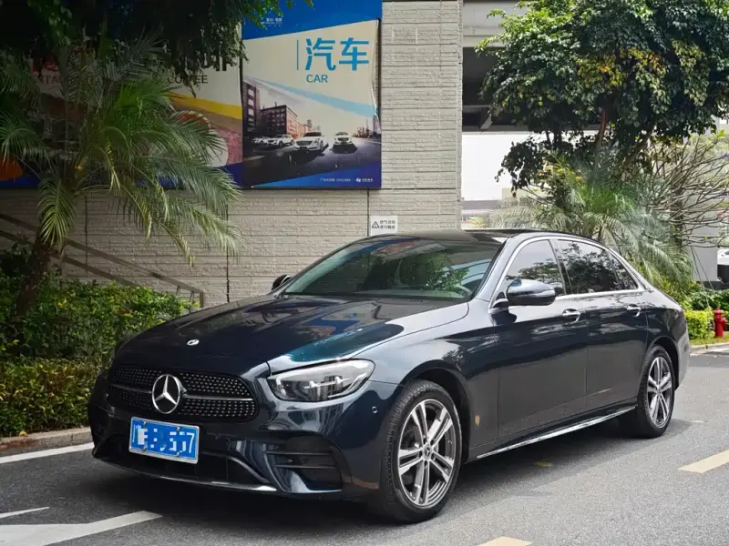 Mercedes-Benz E-Class, 2022