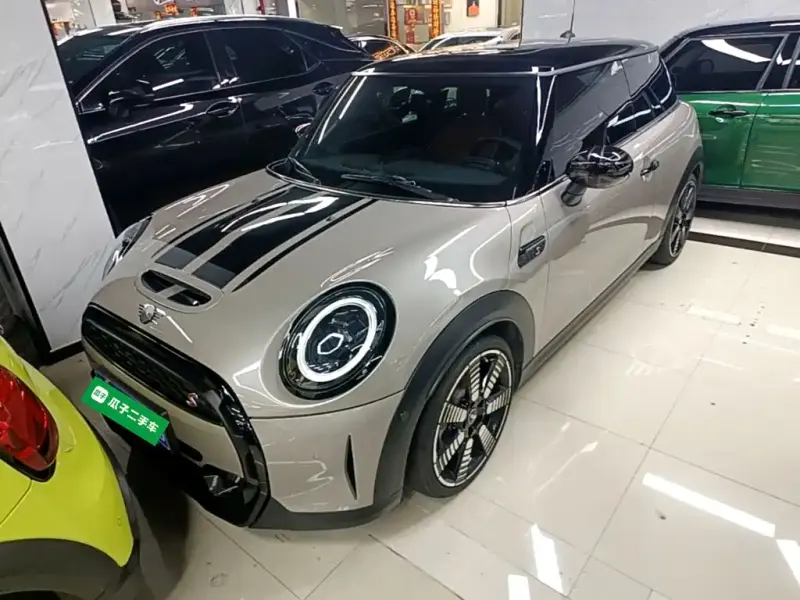 MINI Mini, 2024