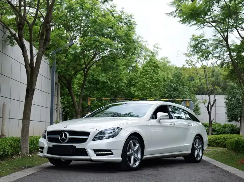 Mercedes-Benz CLS, 2013