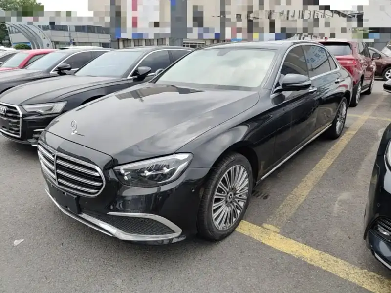 Mercedes-Benz E-Class, 2022