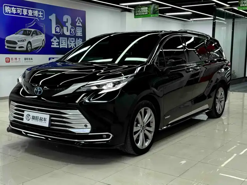 Toyota Sienna, 2024