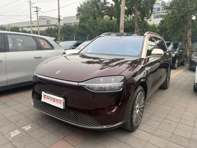 AITO M9, 2025