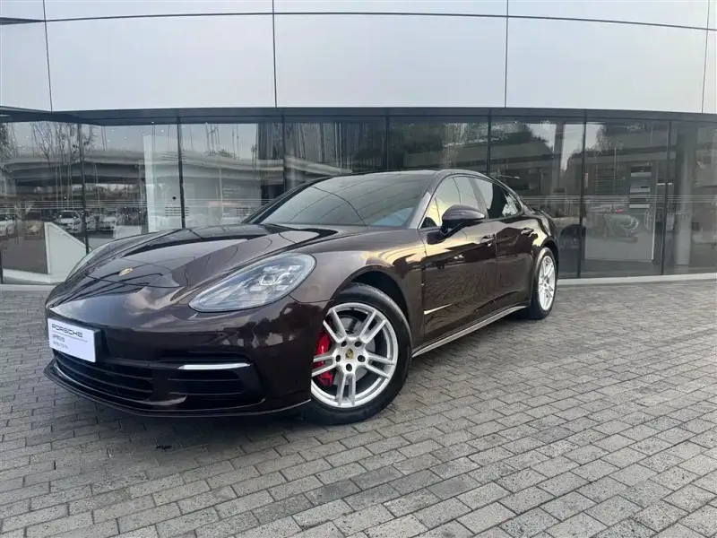Porsche Panamera, 2017