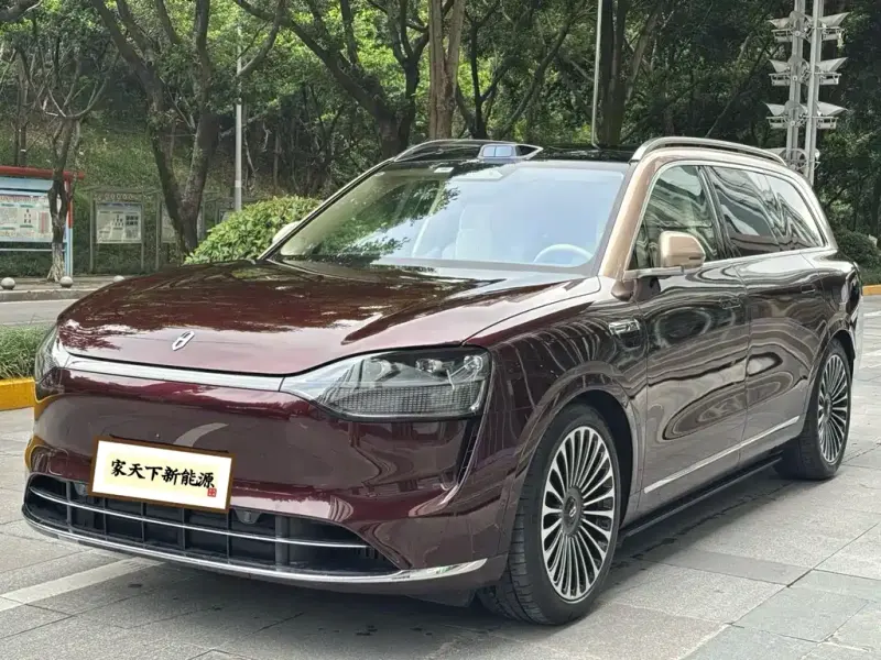 AITO M9, 2025