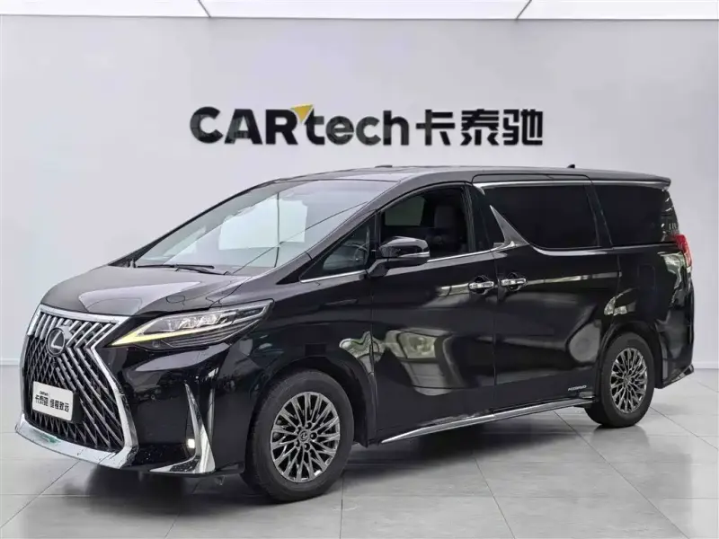 Lexus LM, 2021