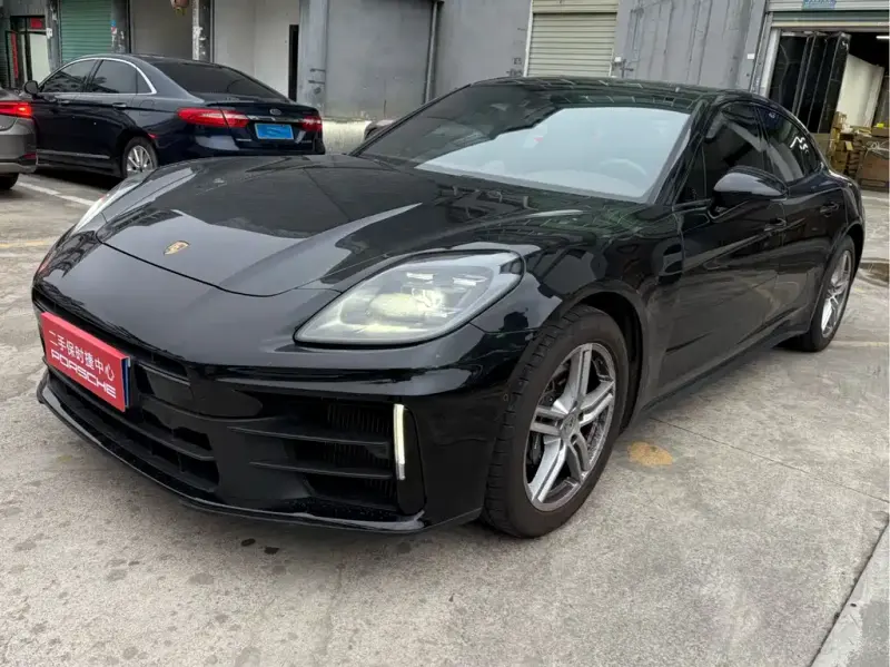 Porsche Panamera, 2025