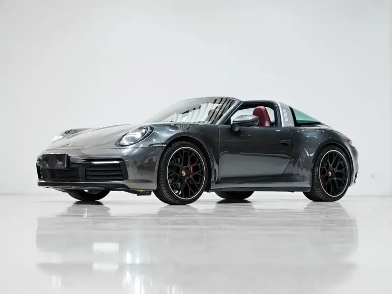 Porsche 911, 2023