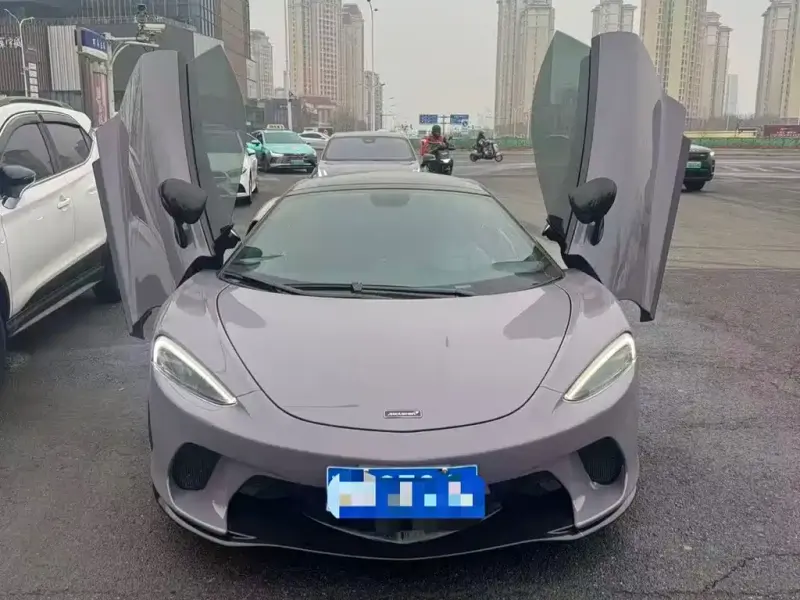 McLaren GT, 2020