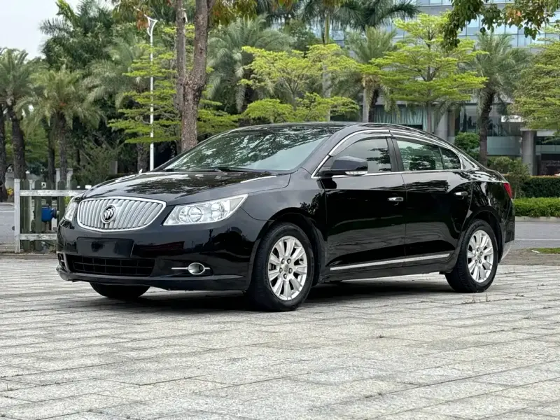 Buick LaCrosse, 2013