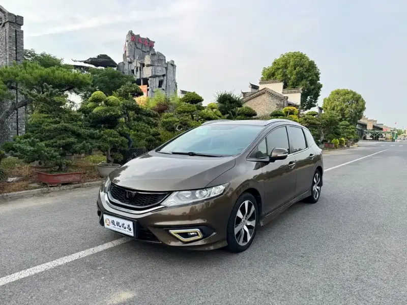 Honda Jade, 2015