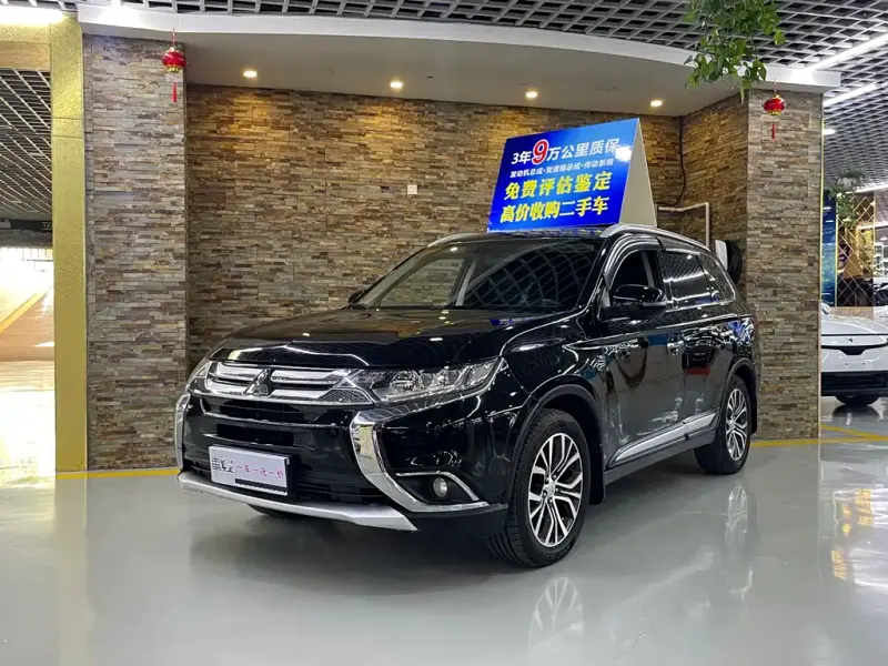 Mitsubishi Outlander, 2017
