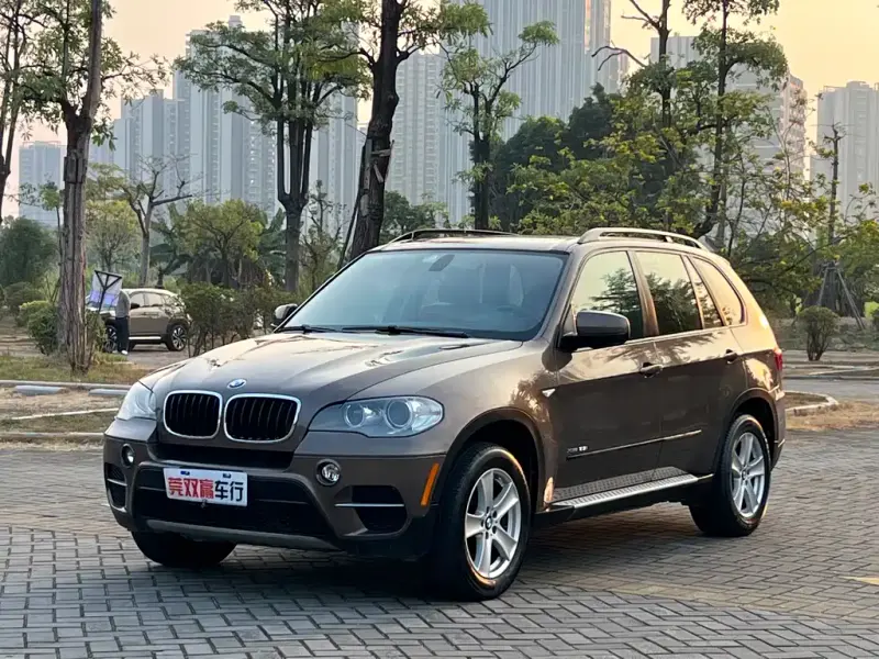 BMW X5 (Import), 2013