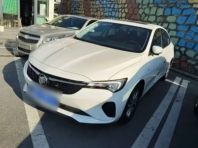 Buick Verano, 2022
