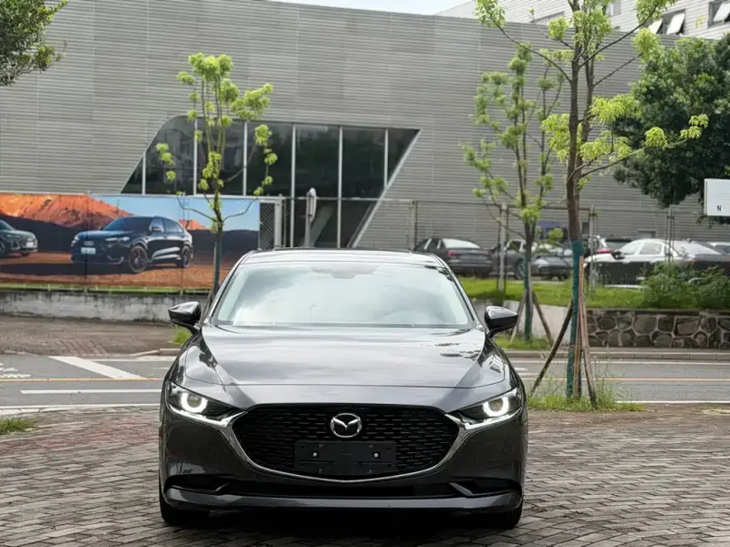 Mazda 3 Axela, 2021