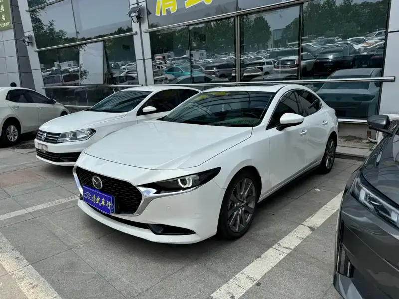 Mazda 3 Axela, 2020