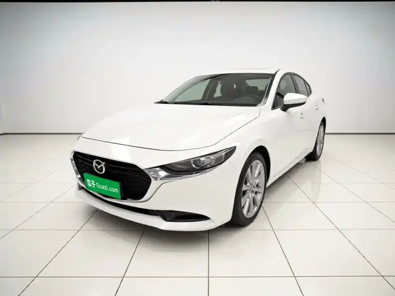 Mazda 3 Axela, 2021