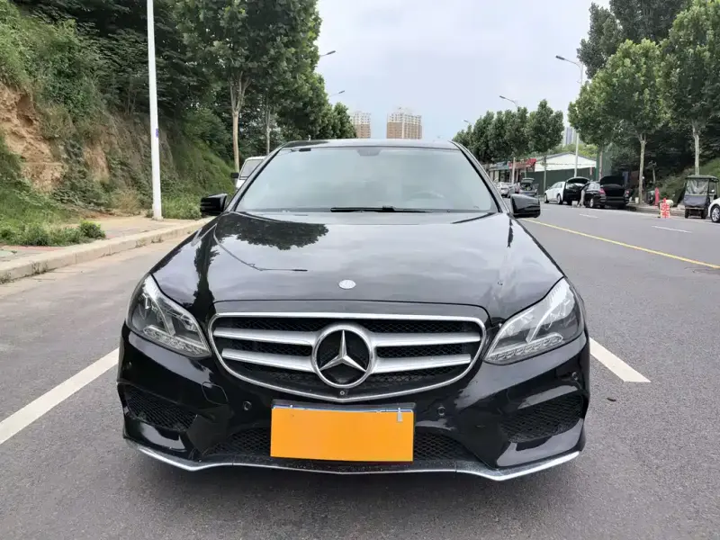 Mercedes-Benz E-Class, 2015