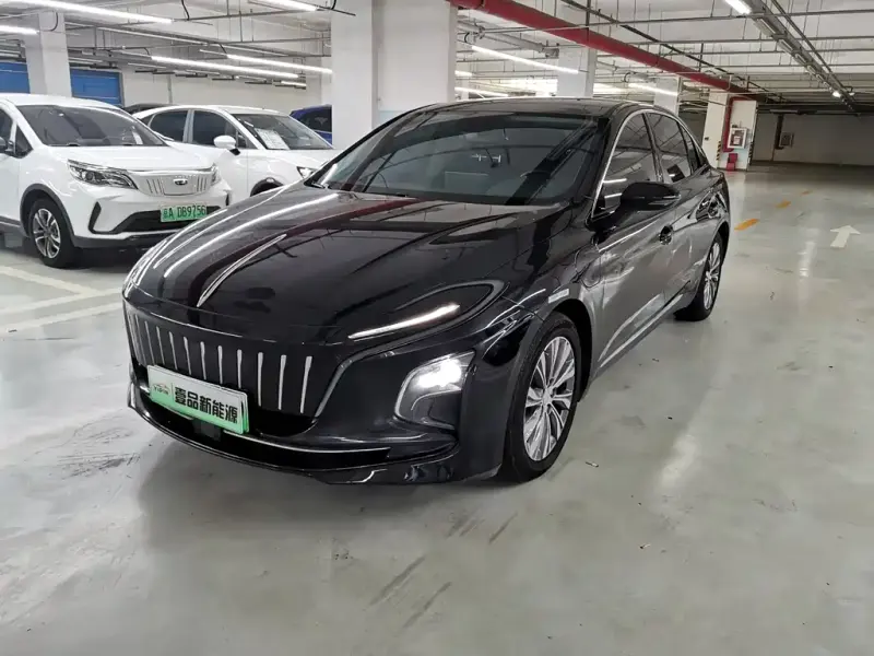 Hongqi E-QM5, 2023