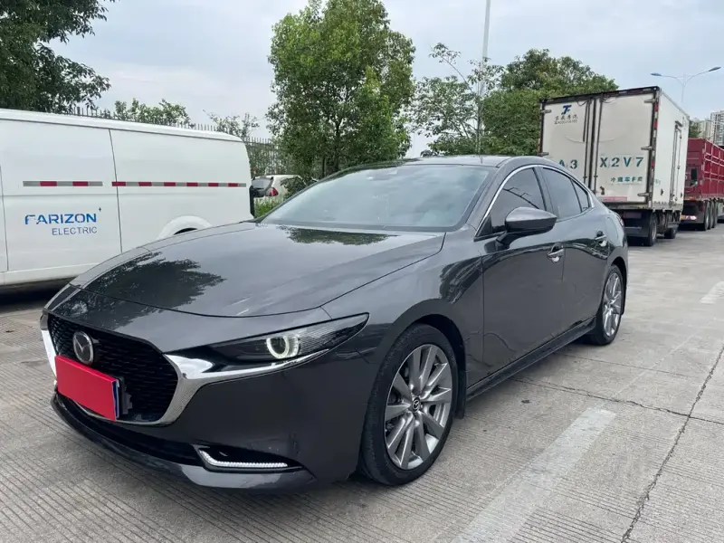 Mazda 3 Axela, 2023