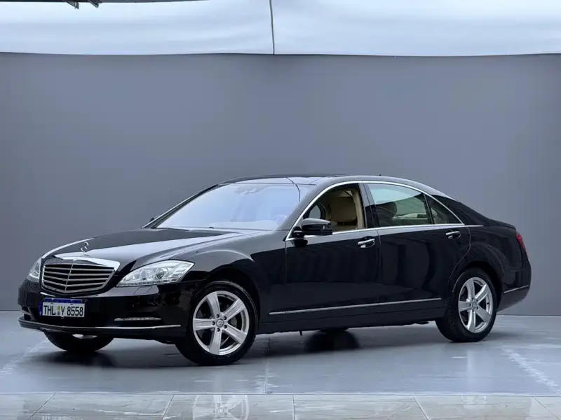 Mercedes-Benz S-Class, 2010