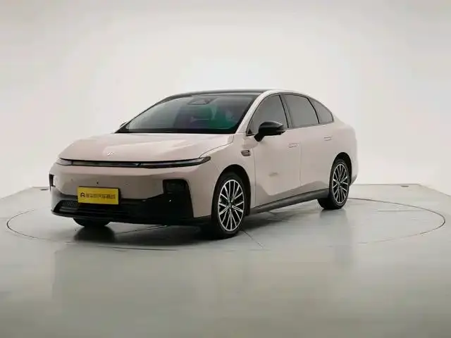 Leapmotor B01, 2025