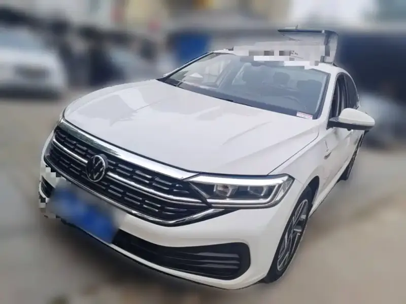 Volkswagen Sagitar, 2023